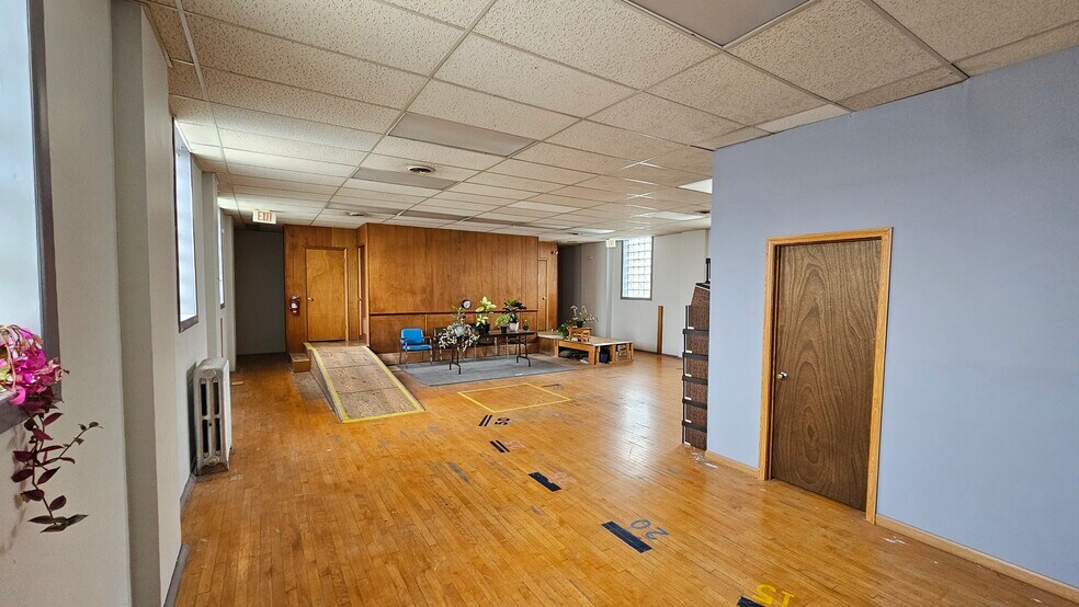 More Photos Of 1816 170th St, Hazel Crest Medical For Sale