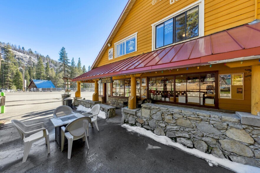 More Photos Of 17481 Highway 50, Twin Bridges General Retail For Sale
