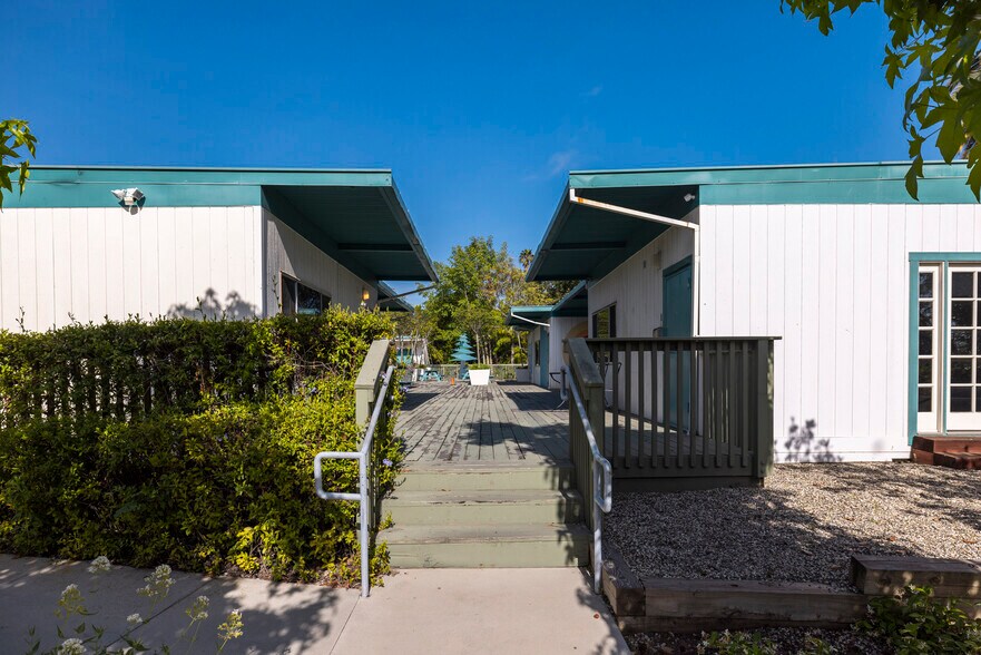 More Photos Of 2300 Garden St, Santa Barbara Schools For Sale