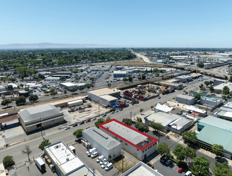More Photos Of 1332 9th St, Modesto Warehouse For Sale