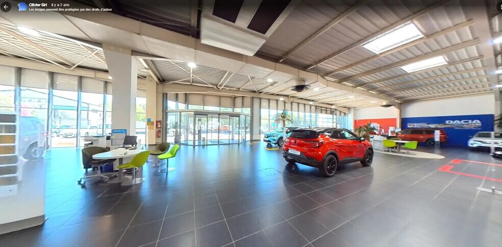 More Photos Of 14 Avenue José Nobre, Martigues Flex For Lease