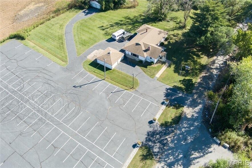 More Photos Of 1340 N 58th St, East Saint Louis Religious Facility For Sale