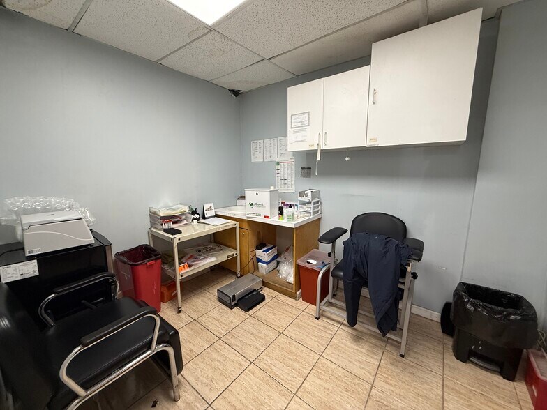 More Photos Of 235 Wyckoff Ave, Brooklyn Storefront Retail Residential For Lease