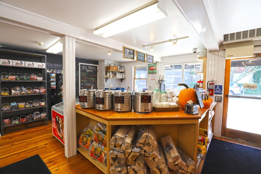 More Photos Of 87 Water St, Woods Hole Storefront Retail Office For Sale