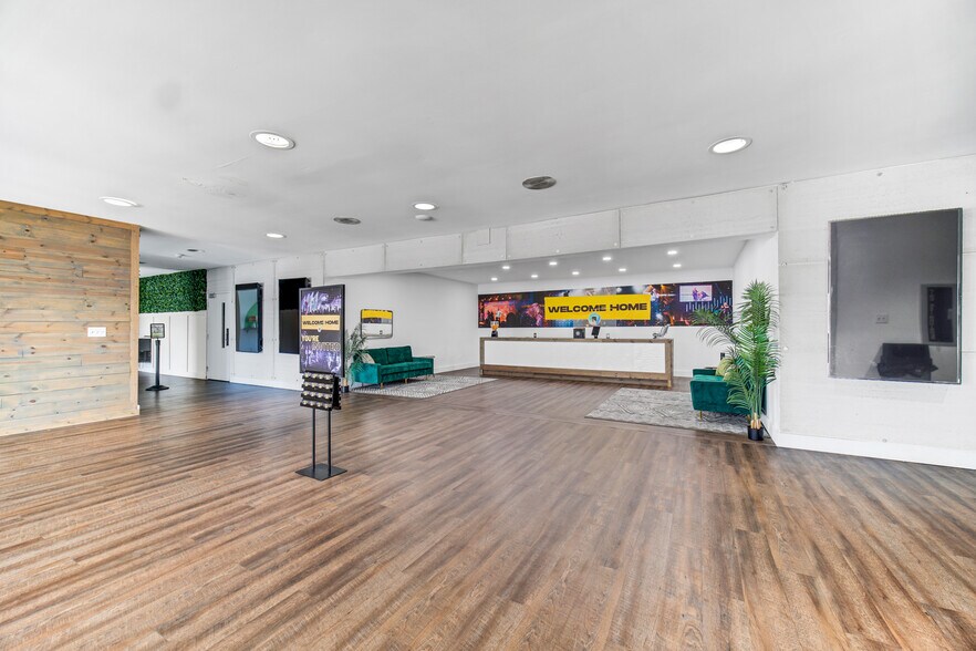 More Photos Of 7525 Taft St, Merrillville Religious Facility For Sale