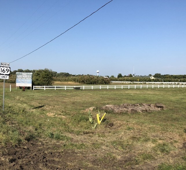 More Photos Of 311 Enterprise Dr E, Belle Plaine Land For Sale