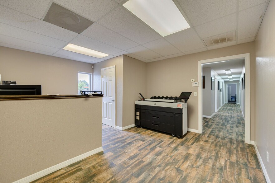 More Photos Of 9914 State Road 52, Hudson Warehouse For Sale
