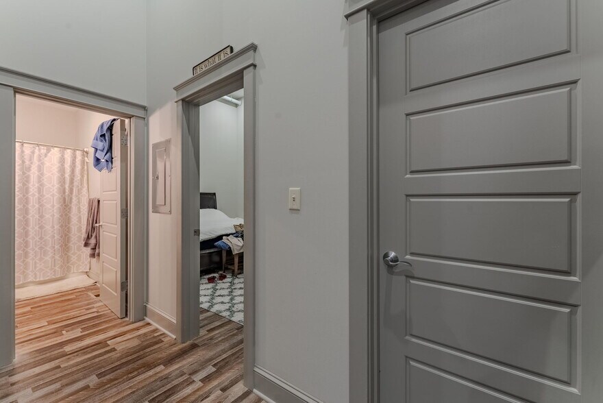 More Photos Of 78 W Canal St, Wabash Apartments For Sale