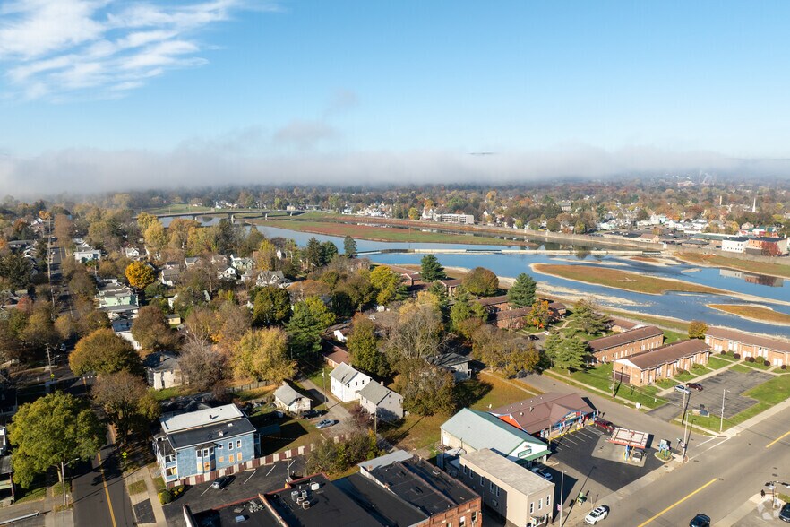 More Photos Of 299 S Main St, Elmira Freestanding For Lease