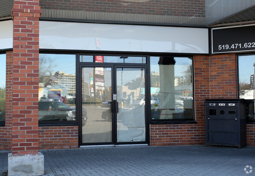 More Photos Of 735 Wonderland Rd N, London Freestanding For Lease