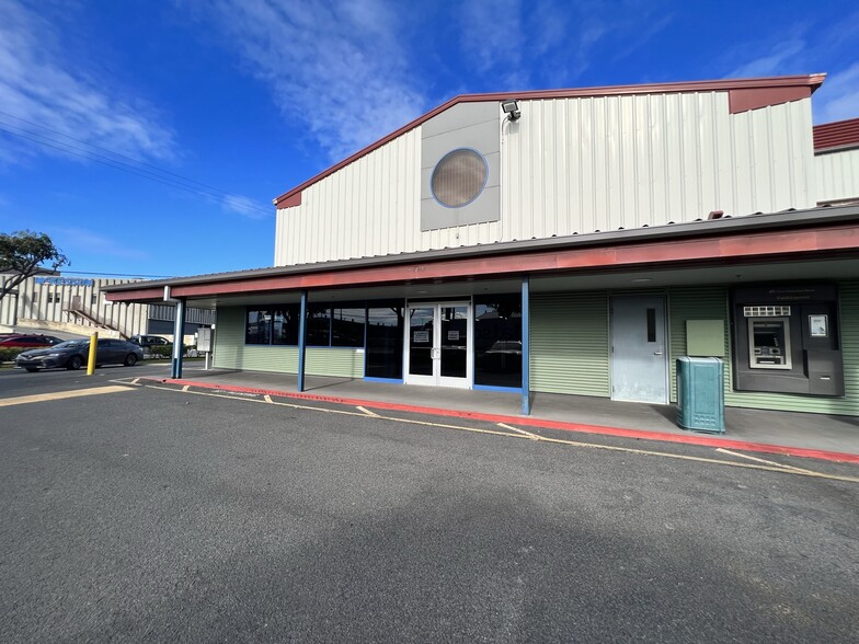 Primary Photo Of 120 Sand Island Access Rd, Honolulu Warehouse For Lease