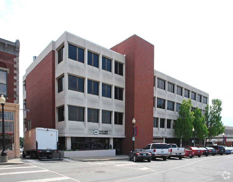 More Photos Of 221 W Lexington Ave, Independence Office For Sale