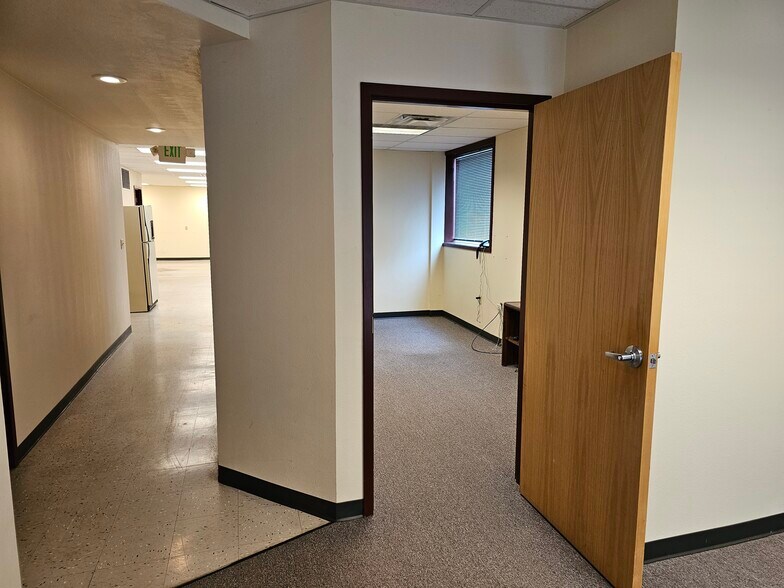 More Photos Of 2336 E Platte Ave, Colorado Springs Industrial For Sale