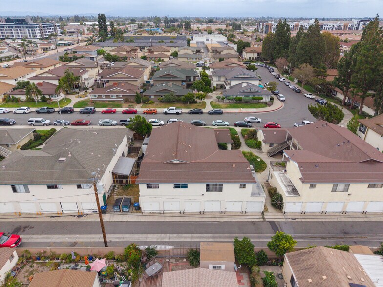 More Photos Of 12561 Camus Ln, Garden Grove Apartments For Sale