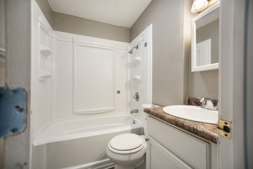 More Photos Of , Lufkin Multifamily For Sale