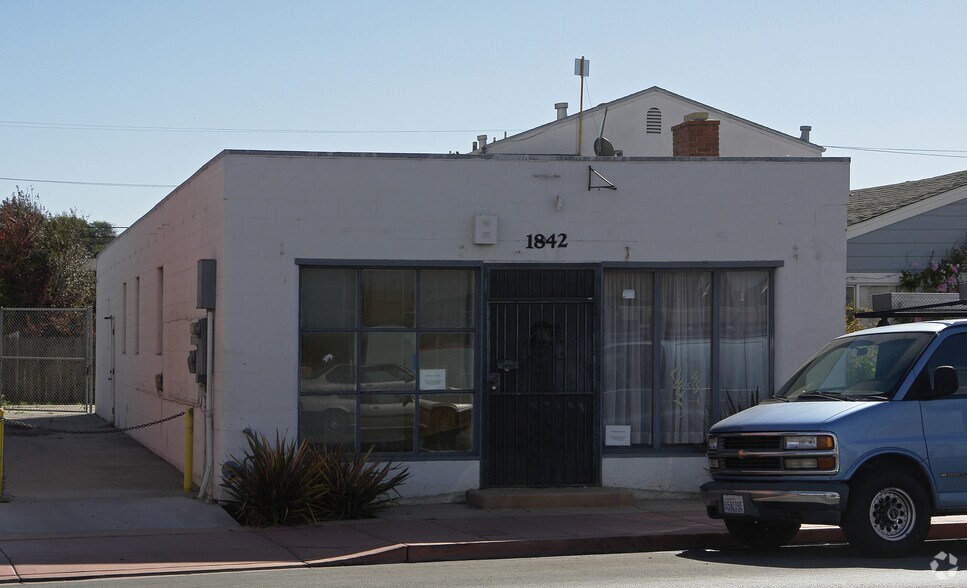 Primary Photo Of 1842 23rd St, San Pablo Loft Creative Space For Sale