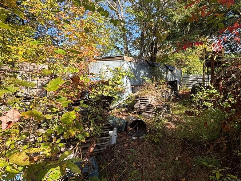 More Photos Of 1405 New Haven Rd, Naugatuck Land For Sale