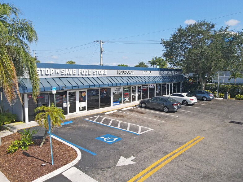 More Photos Of 404-414 S Powerline Rd, Deerfield Beach Freestanding For Lease