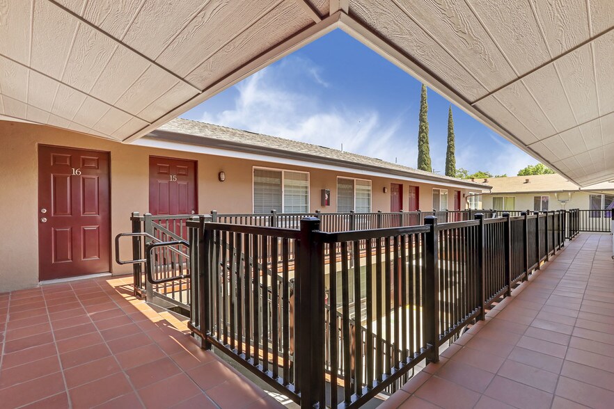 Primary Photo Of 1142 N Sutter St, Stockton Apartments For Sale