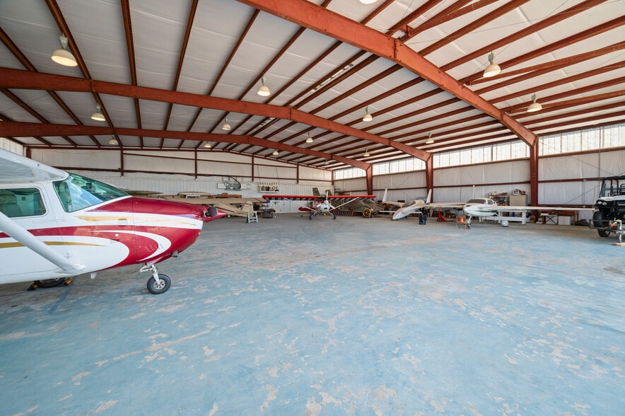 More Photos Of 5519 W Arcola Airport, Arcola Airplane Hangar For Sale