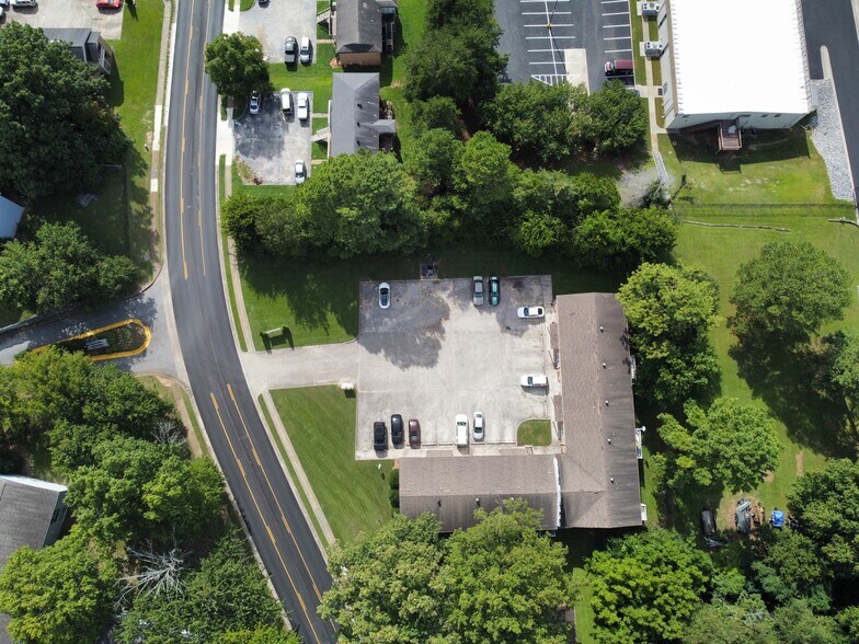 More Photos Of 4516 Bonnell Dr NW, Huntsville Multifamily For Sale