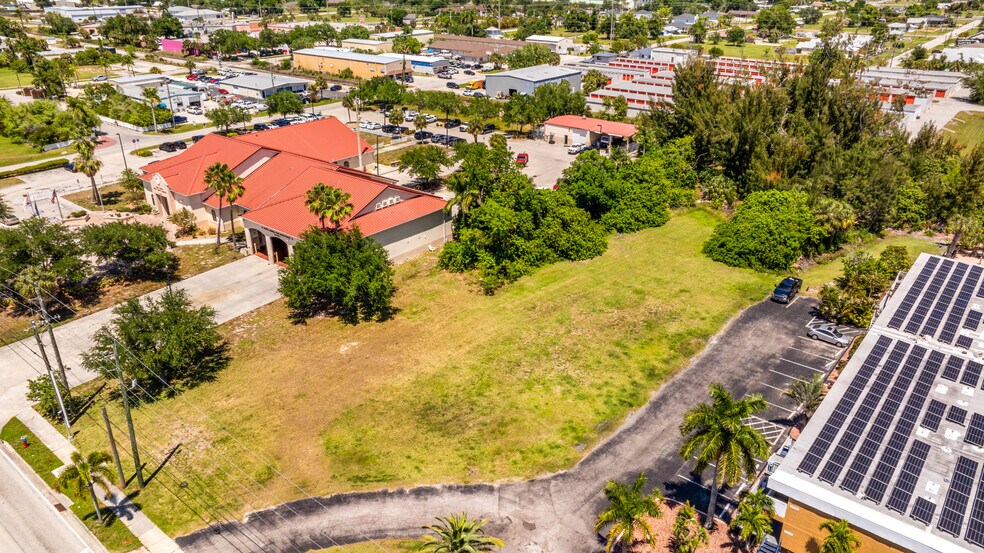 More Photos Of 1500 Tamiami Trl, Punta Gorda Land For Sale