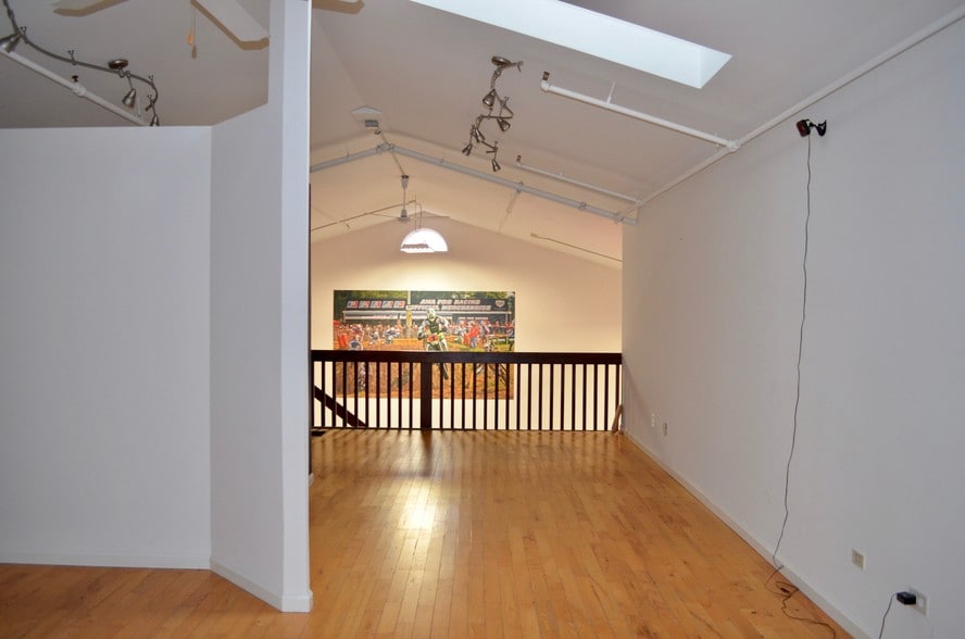 More Photos Of 6560 Anthony Dr, Victor Light Manufacturing For Sale