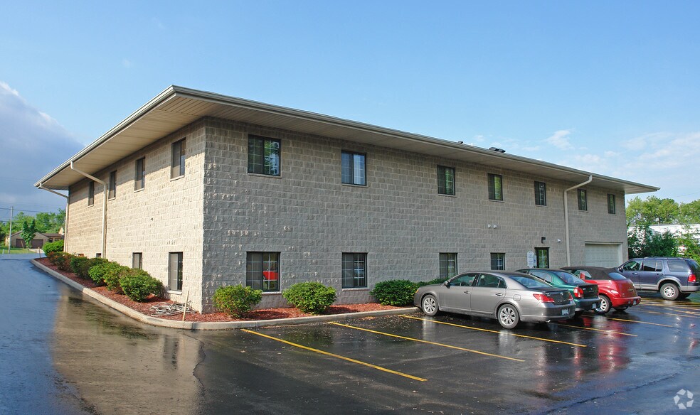 More Photos Of 6520 W Layton Ave, Greenfield Medical For Lease