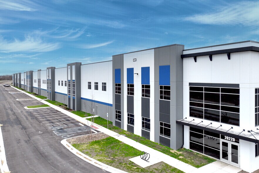 More Photos Of 20220 Fenside Crossing, Westfield Distribution For Lease