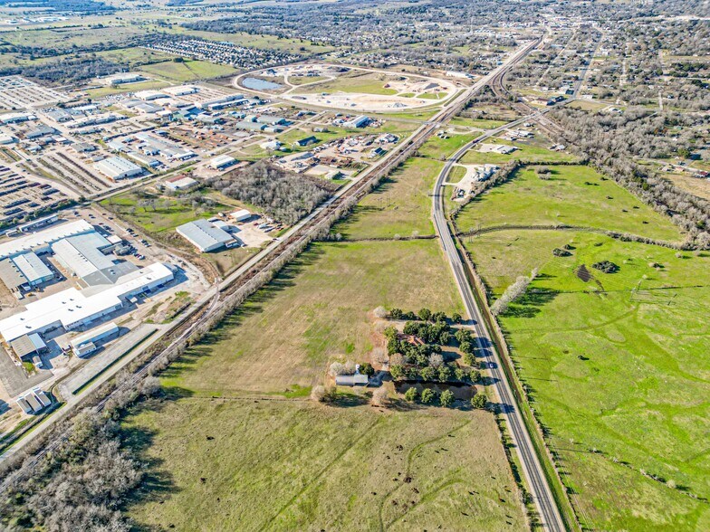 More Photos Of 9310 S Business 6, Navasota Land For Sale