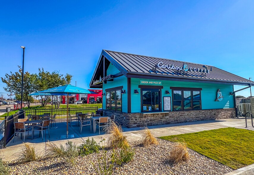Primary Photo Of 2816 Basswood Blvd, Fort Worth General Retail For Sale