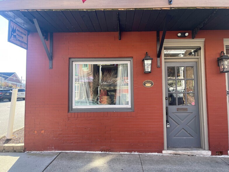 More Photos Of 218 Church St, Phoenixville Office Residential For Lease