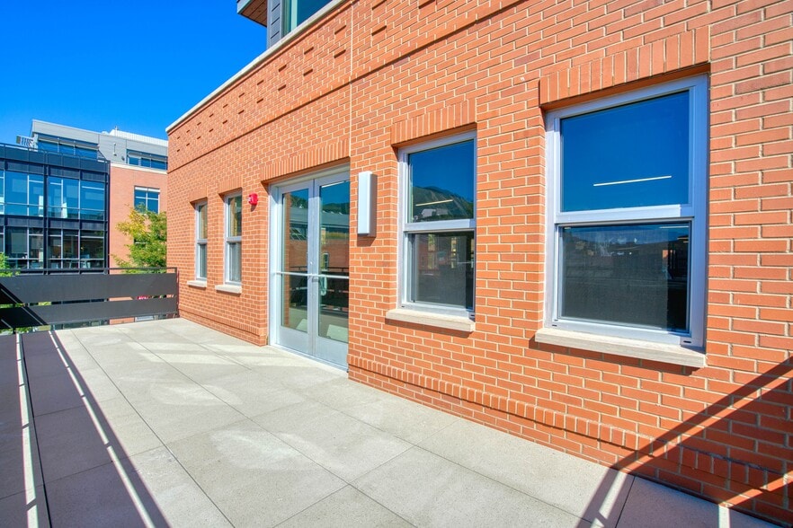 More Photos Of 1102 Pearl St, Boulder Storefront Retail Office For Lease