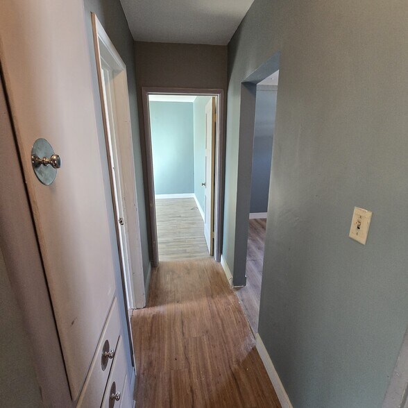 More Photos Of 15709 Bellflower Blvd, Bellflower General Retail For Sale