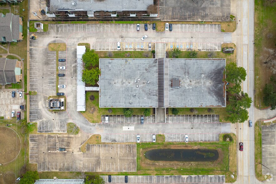 More Photos Of 17270 Red Oak Dr, Houston Medical For Sale