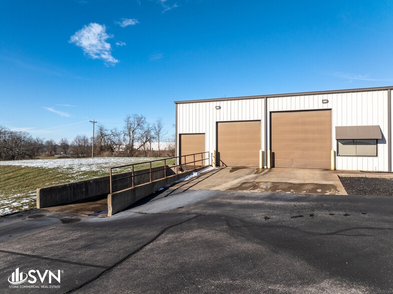 More Photos Of 111 Capital Ct, Nicholasville Industrial For Sale