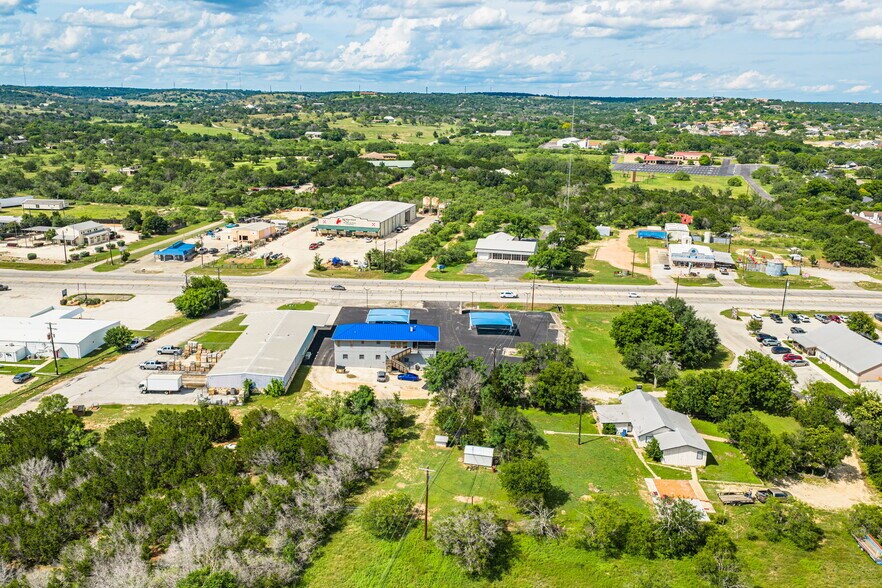 More Photos Of 1903 Junction Hwy, Kerrville Auto Repair For Sale