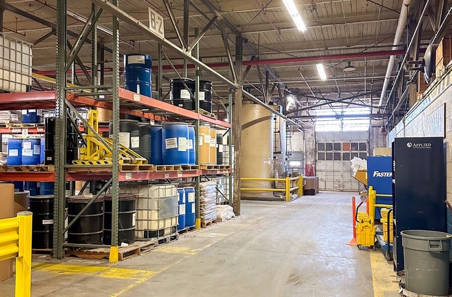 More Photos Of 45 N 4th St, Quakertown Warehouse For Lease