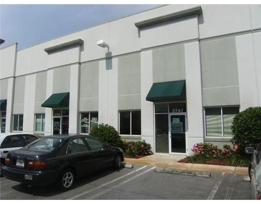 More Photos Of 2743-2761 NW 19th St, Pompano Beach Warehouse For Lease