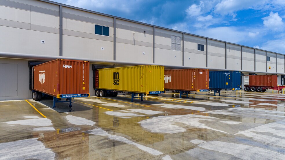 More Photos Of 121 Morgan Lakes Industrial Blvd, Pooler Distribution For Lease