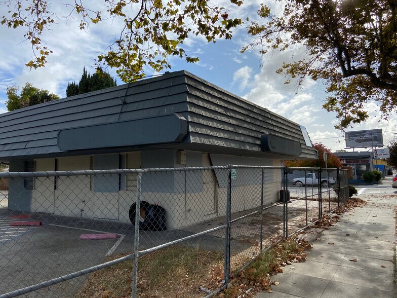 More Photos Of 802 N 13th St, San Jose Fast Food For Lease