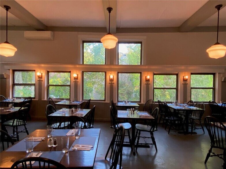 More Photos Of 276 Watch Hill Rd, Cortlandt Manor Restaurant For Lease