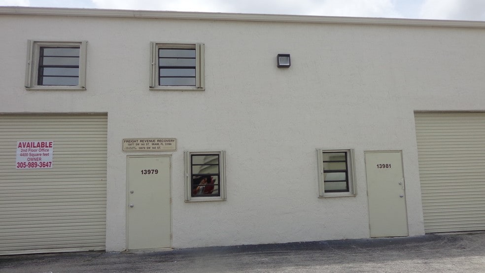 More Photos Of 13977-13981 SW 140th St, Miami Light Distribution For Sale