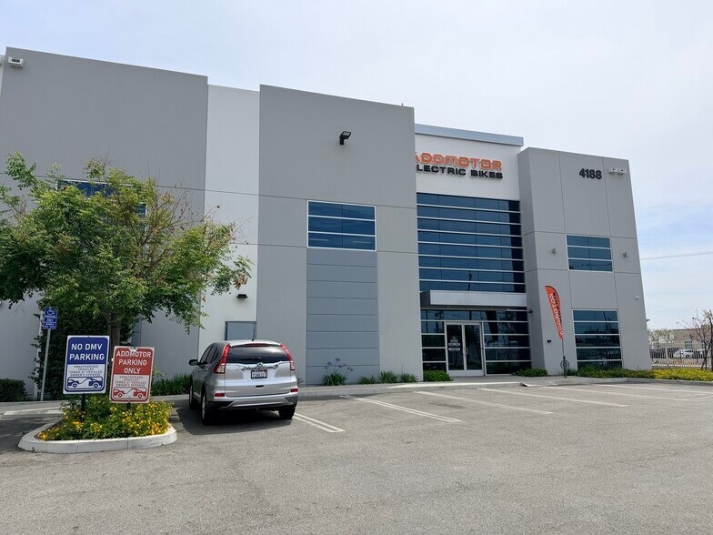 More Photos Of 4168-4188 Arden Dr, El Monte Warehouse For Lease