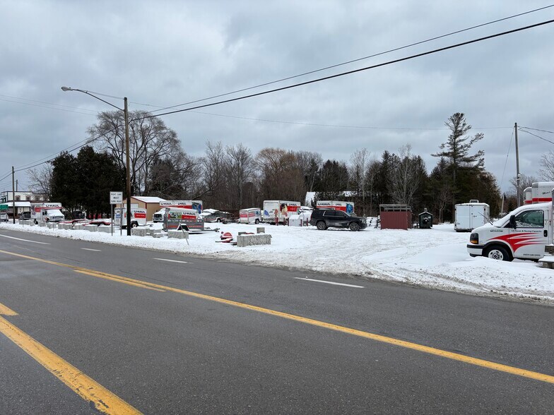 More Photos Of 117 U.S. 23 Hwy, Harrisville General Retail For Sale