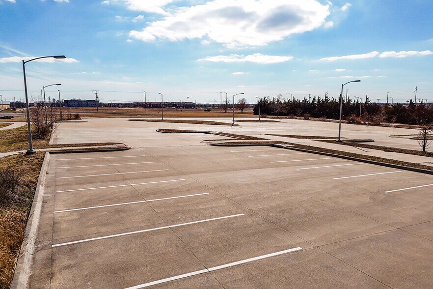 More Photos Of 2.23+/- Acres on N. Destination Dr., Derby Land For Sale