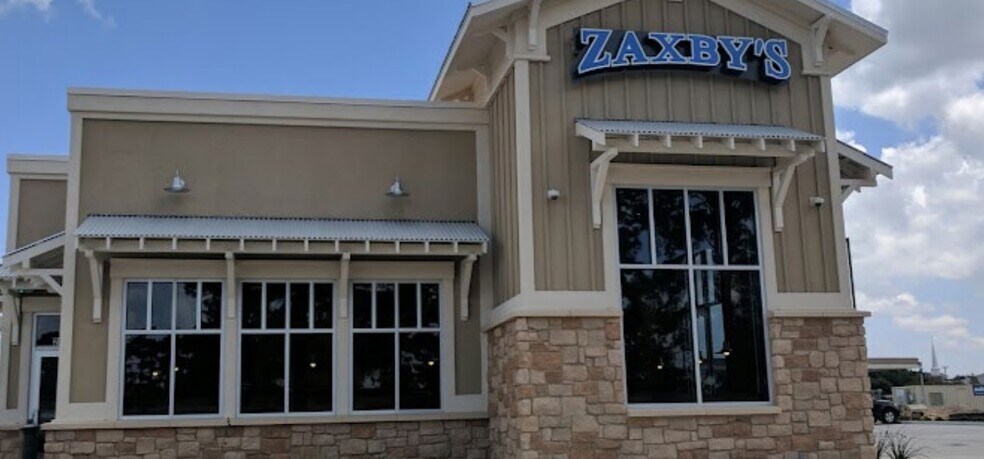 Primary Photo Of 9850 Fry Rd, Cypress Fast Food For Lease