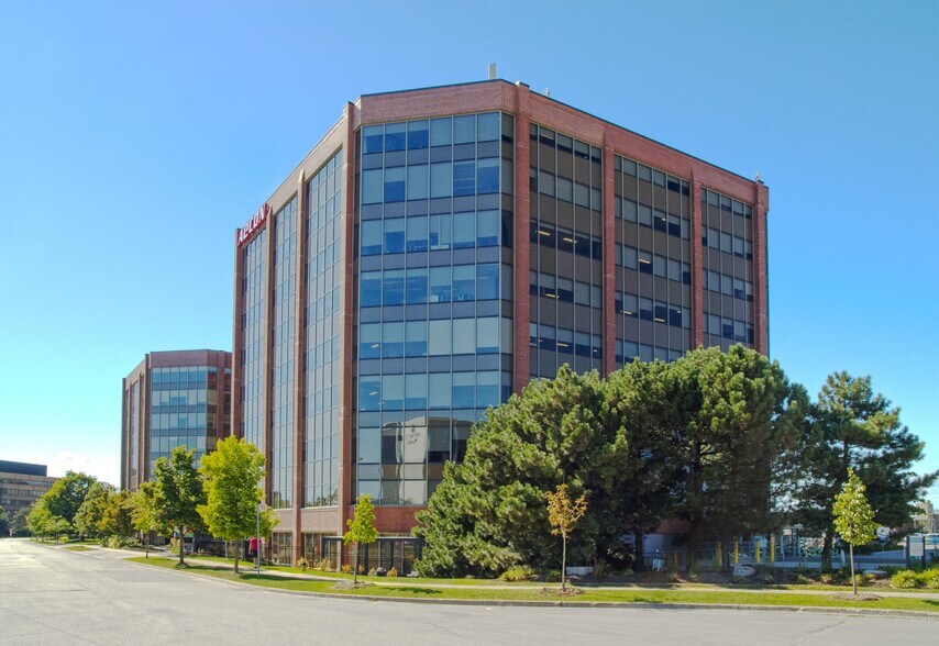 More Photos Of 10 Carlson Crt, Toronto Unknown For Lease