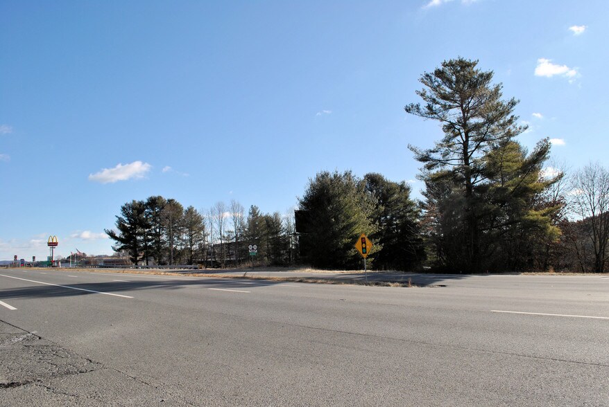 More Photos Of 218 Ball Park Dr, Hillsville Land For Sale