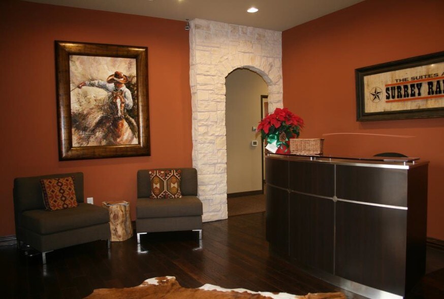 More Photos Of 1011 Surrey Ln, Flower Mound Office For Lease
